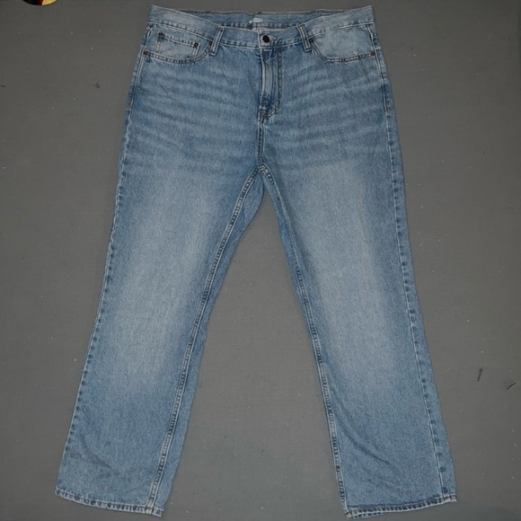 Old Navy Jeans - Great Condition - Picture 1 of 2